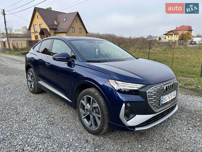Внедорожник / Кроссовер Audi Q4 Sportback e-tron 2023 в Каменец-Подольском