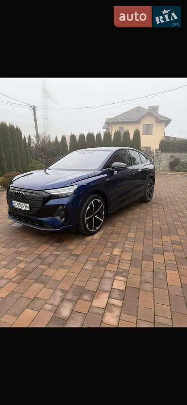 Внедорожник / Кроссовер Audi Q4 Sportback e-tron 2023 в Каменец-Подольском