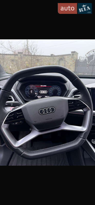 Внедорожник / Кроссовер Audi Q4 Sportback e-tron 2023 в Каменец-Подольском