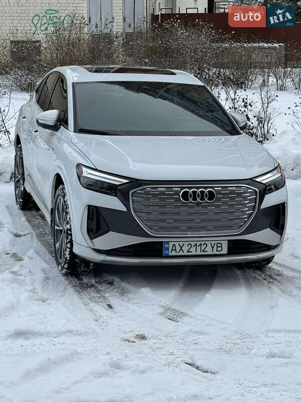 Внедорожник / Кроссовер Audi Q4 Sportback e-tron 2023 в Харькове
