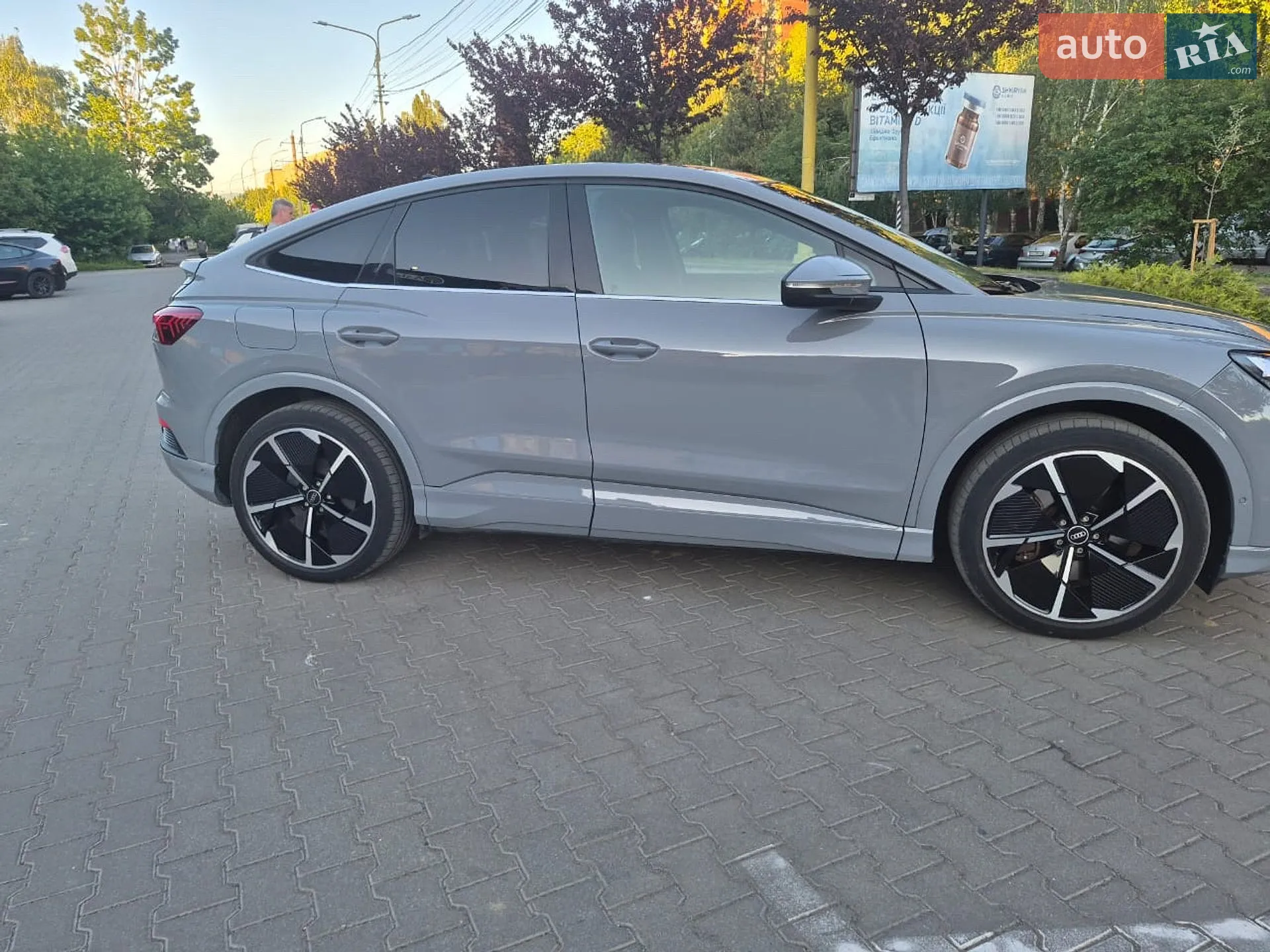 2022 Audi Q4 Sportback e-tron - мініатюра 12