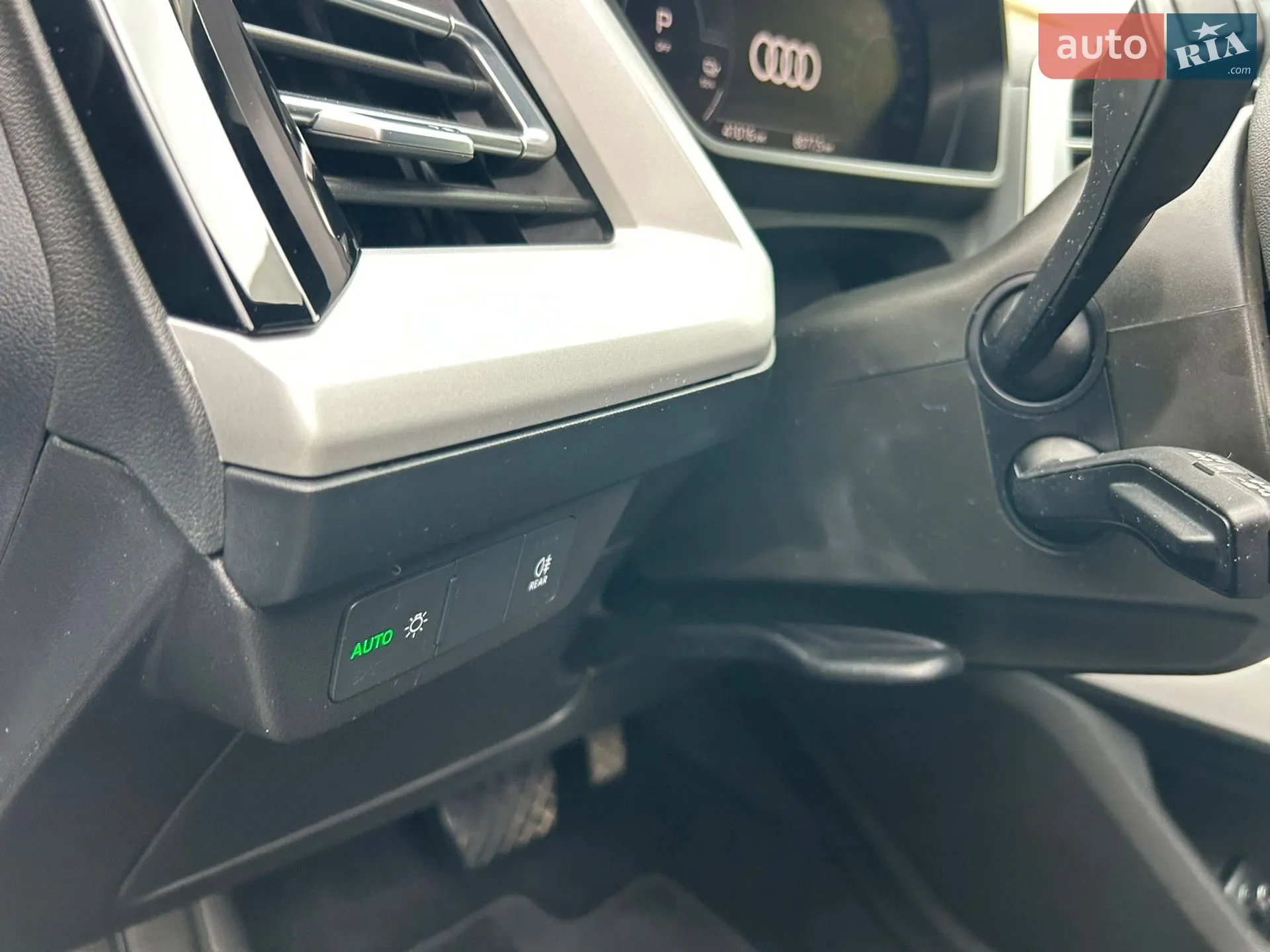 2023 Audi Q4 Sportback e-tron - мініатюра 23