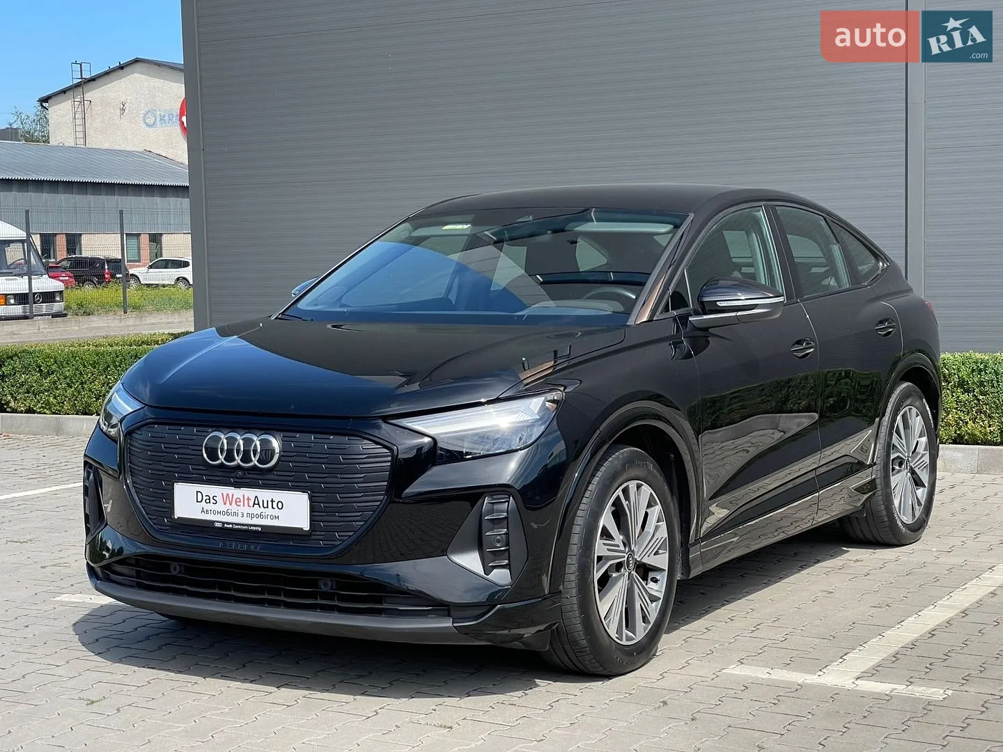 2022 Audi Q4 Sportback e-tron - мініатюра 2