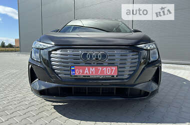 Внедорожник / Кроссовер Audi Q5 e-tron 2024 в 