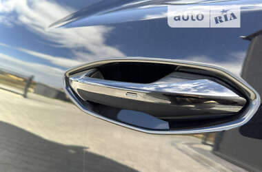 Внедорожник / Кроссовер Audi Q5 e-tron 2024 в 