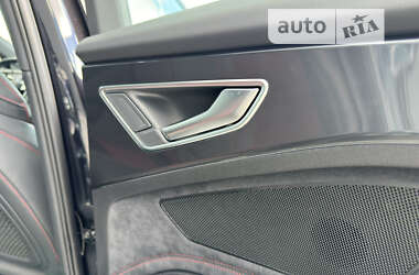 Внедорожник / Кроссовер Audi Q5 e-tron 2024 в 