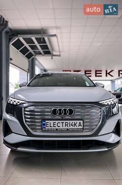 Позашляховик / Кросовер Audi Q5 e-tron 2023 в Дніпрі