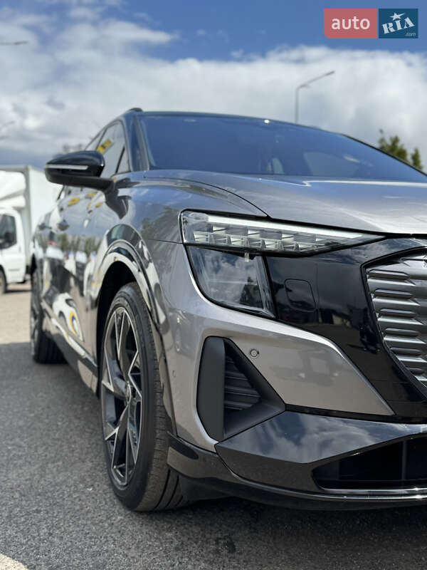Audi Q5 e-tron 2023