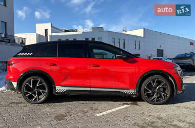 Внедорожник / Кроссовер Audi Q5 e-tron 2022 в 