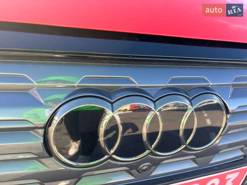 Внедорожник / Кроссовер Audi Q5 e-tron 2022 в Киеве фото 11 Внедорожник / Кроссовер Audi Q5 e-tron 2022 в Киеве