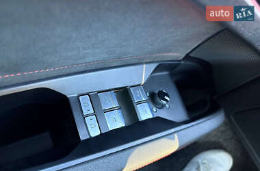 Внедорожник / Кроссовер Audi Q5 e-tron 2022 в 