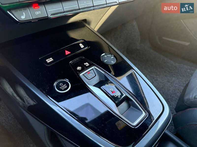 Внедорожник / Кроссовер Audi Q5 e-tron 2022 в Киеве фото 28 Внедорожник / Кроссовер Audi Q5 e-tron 2022 в Киеве