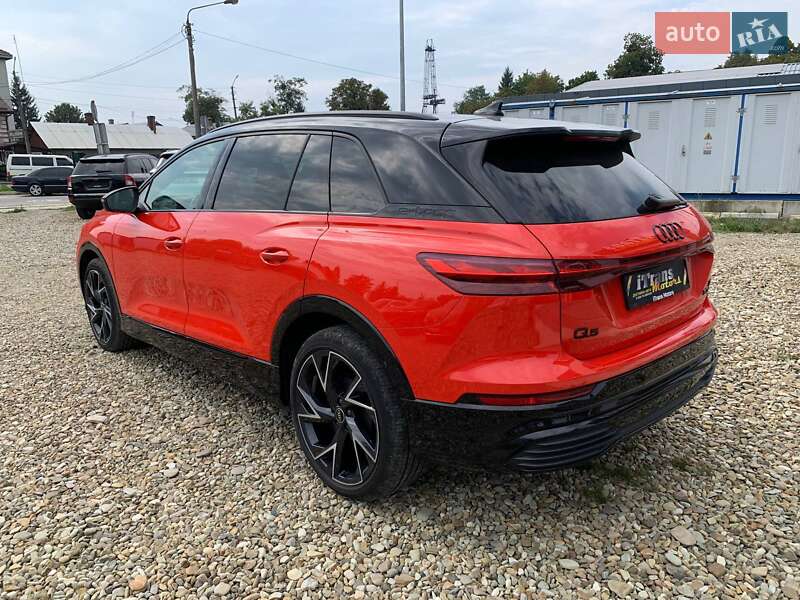 Внедорожник / Кроссовер Audi Q5 e-tron 2022 в Стрые