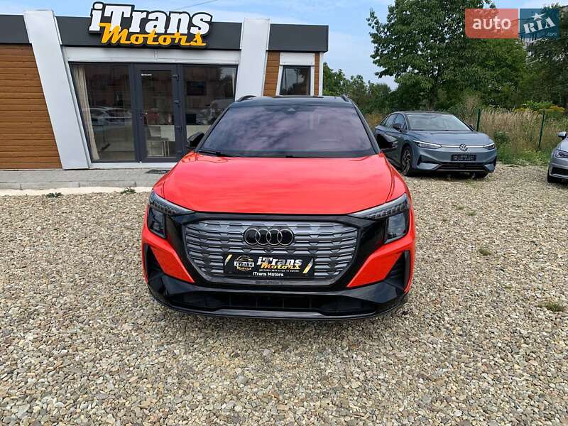 Внедорожник / Кроссовер Audi Q5 e-tron 2022 в Стрые