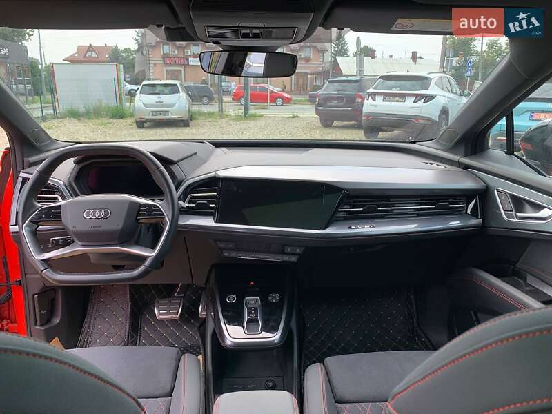 Внедорожник / Кроссовер Audi Q5 e-tron 2022 в Стрые