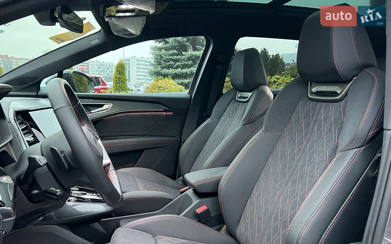 Внедорожник / Кроссовер Audi Q5 e-tron 2022 в Львове фото 9 Внедорожник / Кроссовер Audi Q5 e-tron 2022 в Львове