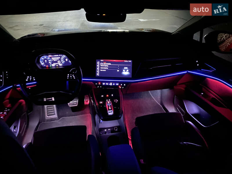Внедорожник / Кроссовер Audi Q5 e-tron 2022 в Киеве фото 20 Внедорожник / Кроссовер Audi Q5 e-tron 2022 в Киеве