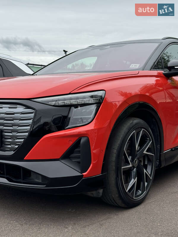 Внедорожник / Кроссовер Audi Q5 e-tron 2022 в Киеве фото 4 Внедорожник / Кроссовер Audi Q5 e-tron 2022 в Киеве