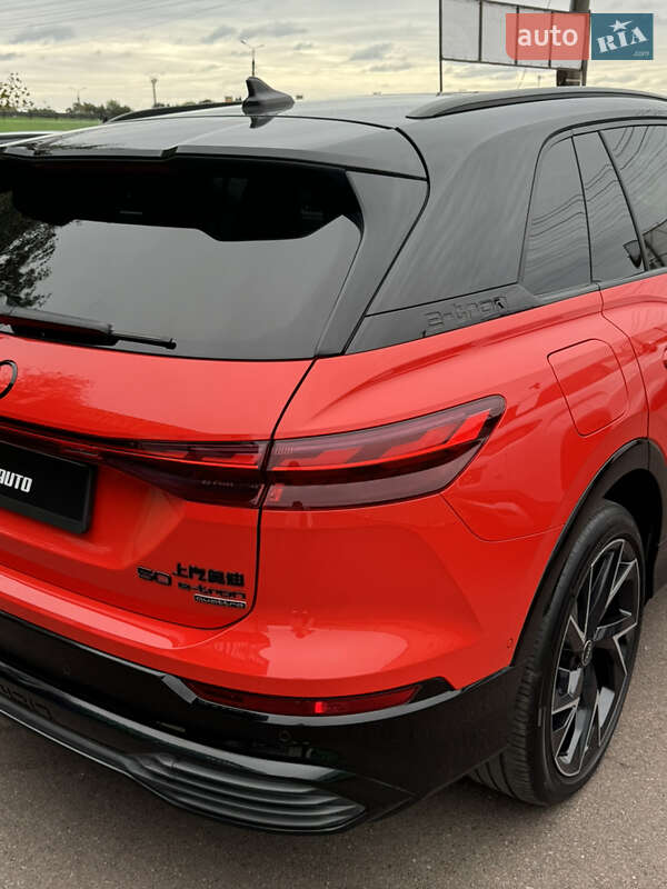 Внедорожник / Кроссовер Audi Q5 e-tron 2022 в Киеве фото 10 Внедорожник / Кроссовер Audi Q5 e-tron 2022 в Киеве