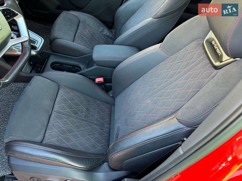 Внедорожник / Кроссовер Audi Q5 e-tron 2022 в Киеве фото 30 Внедорожник / Кроссовер Audi Q5 e-tron 2022 в Киеве