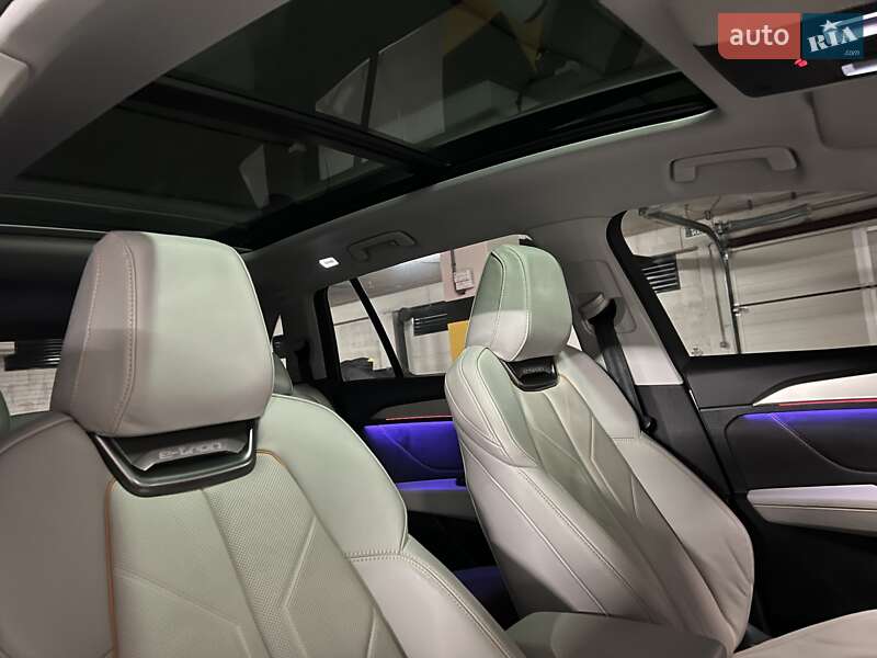Внедорожник / Кроссовер Audi Q5 e-tron 2022 в Днепре