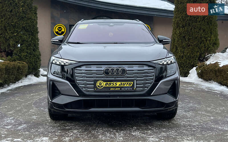 Внедорожник / Кроссовер Audi Q5 e-tron 2022 в Львове