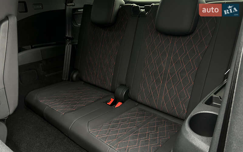 Внедорожник / Кроссовер Audi Q5 e-tron 2022 в Львове