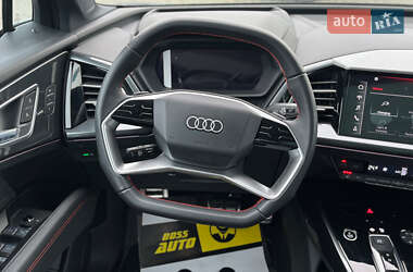 Внедорожник / Кроссовер Audi Q5 e-tron 2022 в Мукачево