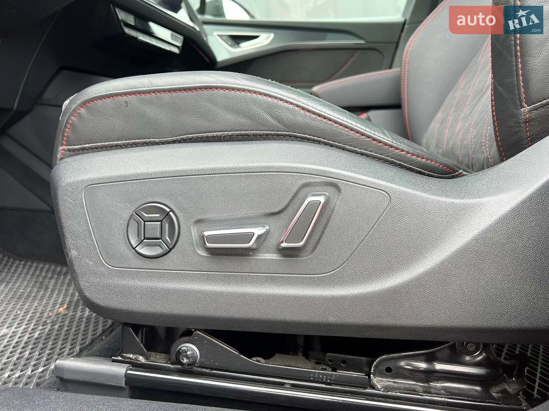 2022 Audi Q5 - мініатюра 24