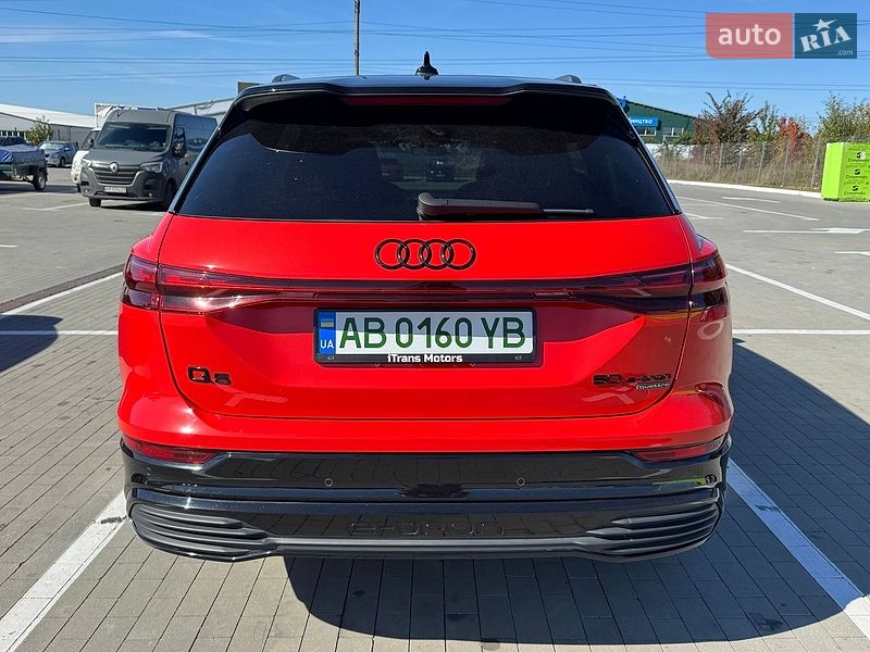 Позашляховик / Кросовер Audi Q5 e-tron 2022 в Вінниці