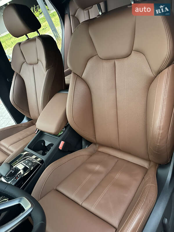 Внедорожник / Кроссовер Audi Q5 Sportback 2023 в Львове