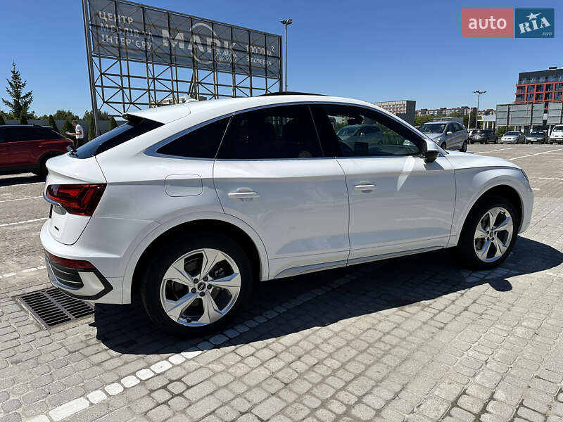 Внедорожник / Кроссовер Audi Q5 Sportback 2022 в Львове