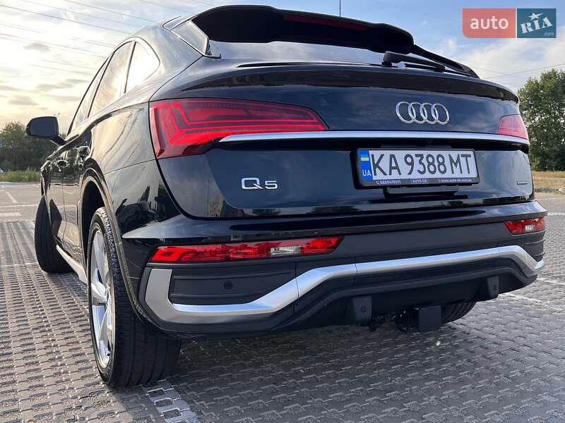 Внедорожник / Кроссовер Audi Q5 Sportback 2023 в Киеве
