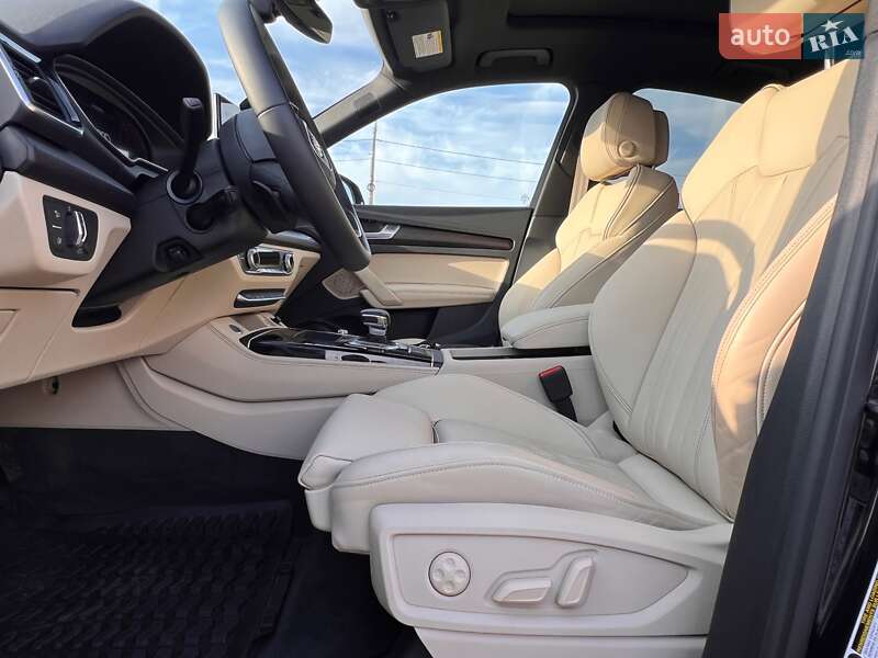 Внедорожник / Кроссовер Audi Q5 Sportback 2023 в Киеве