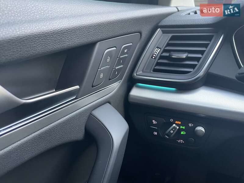 Внедорожник / Кроссовер Audi Q5 Sportback 2022 в Киеве