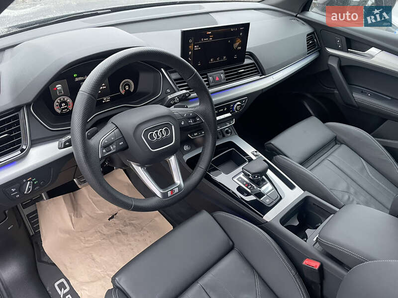 Позашляховик / Кросовер Audi Q5 Sportback 2024 в Львові