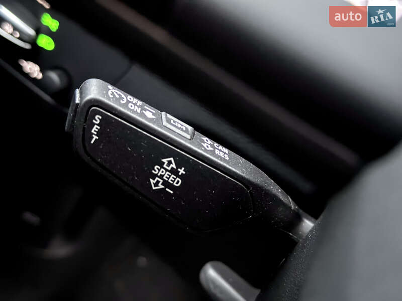 Внедорожник / Кроссовер Audi Q5 Sportback 2023 в Киеве