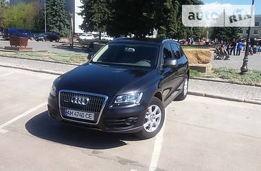 Внедорожник / Кроссовер Audi Q5 2010 в Житомире