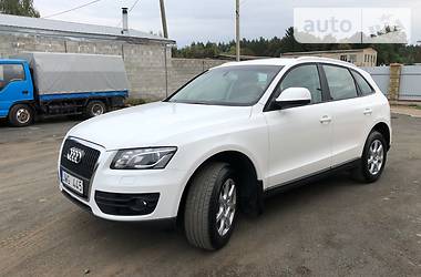 Внедорожник / Кроссовер Audi Q5 2010 в Радивилове