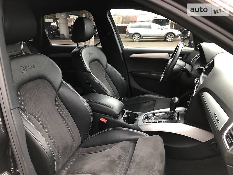 Позашляховик / Кросовер Audi Q5 2012 в Луцьку