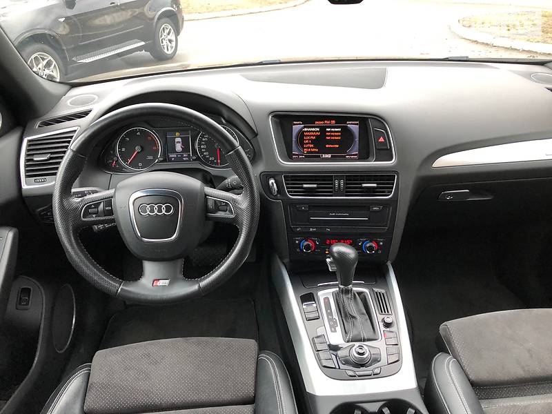 Позашляховик / Кросовер Audi Q5 2012 в Луцьку