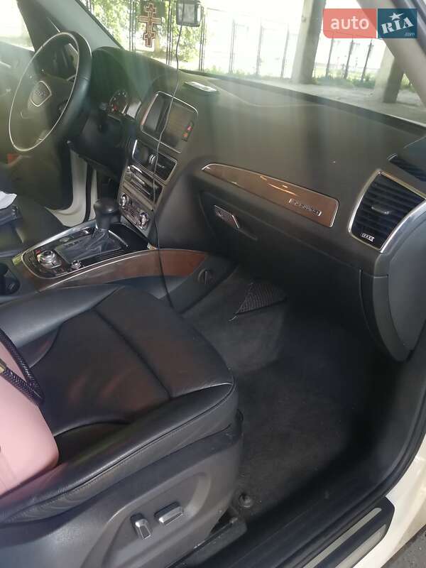 Внедорожник / Кроссовер Audi Q5 2013 в Луцке