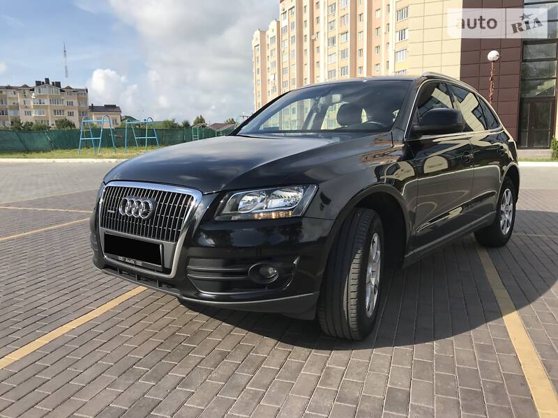 Позашляховик / Кросовер Audi Q5 2011 в 