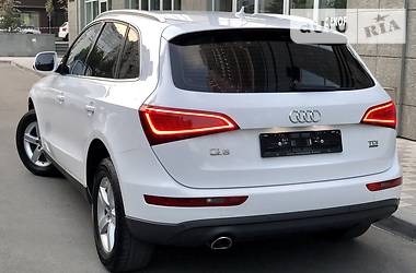 Внедорожник / Кроссовер Audi Q5 2013 в 