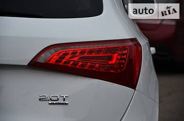 Внедорожник / Кроссовер Audi Q5 2011 в 