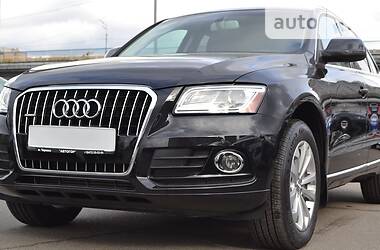 Позашляховик / Кросовер Audi Q5 2013 в 
