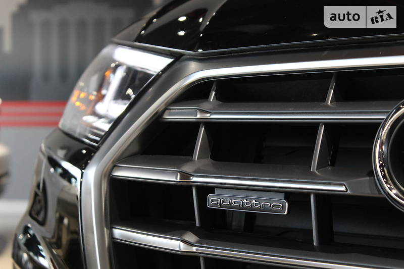 Позашляховик / Кросовер Audi Q5 2018 в Одесі