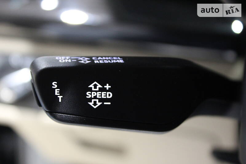 Позашляховик / Кросовер Audi Q5 2018 в Одесі