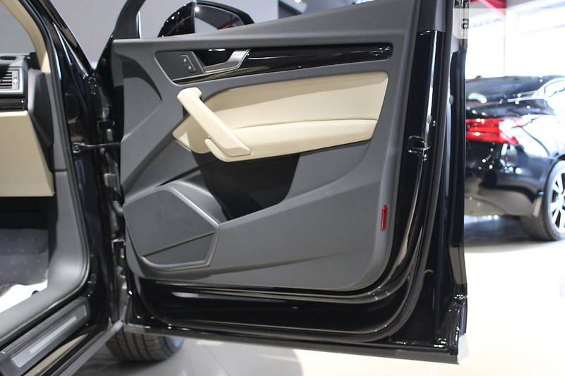 Позашляховик / Кросовер Audi Q5 2018 в Одесі