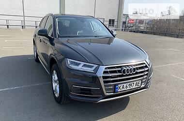 Позашляховик / Кросовер Audi Q5 2017 в 